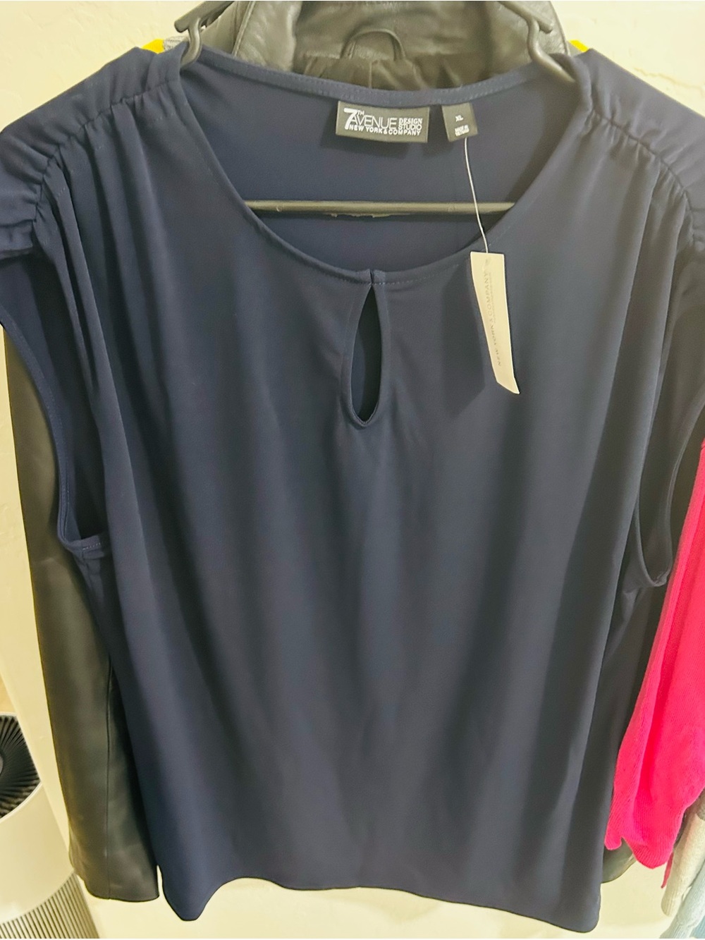 Avenue Navy Sleeveless Keyhole Blouse by Avenue